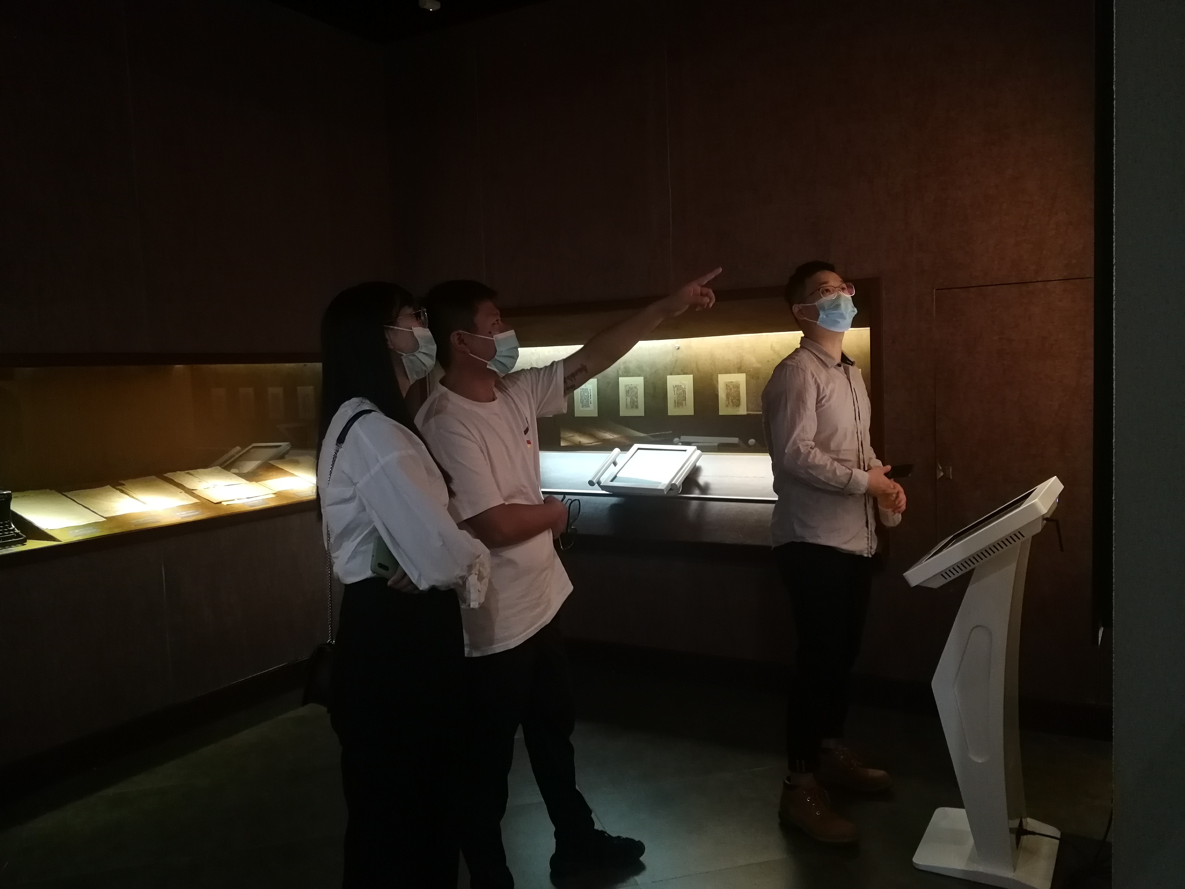 聆聽歷史足音，緬懷崢嶸歲月 公司員工參觀武漢革命博物館(圖3)