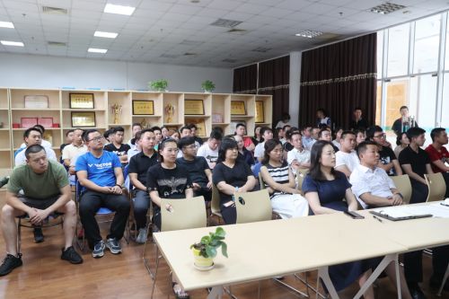 激情六月，第四期“新時(shí)代大講堂”火熱舉行(圖1)